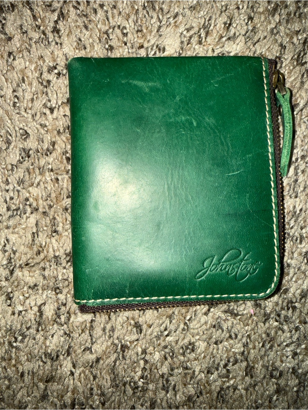 Johnstone leather wallet